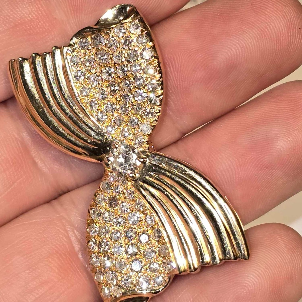 Women’s 14kt Gold Diamond Brooch